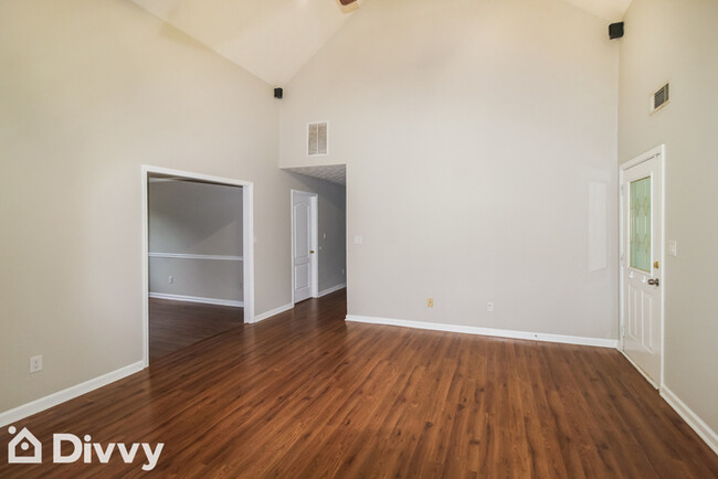 Building Photo - 100 Rainwater Ct