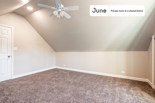 Foto del edificio - Room in Shared 5 bed/2 bath home