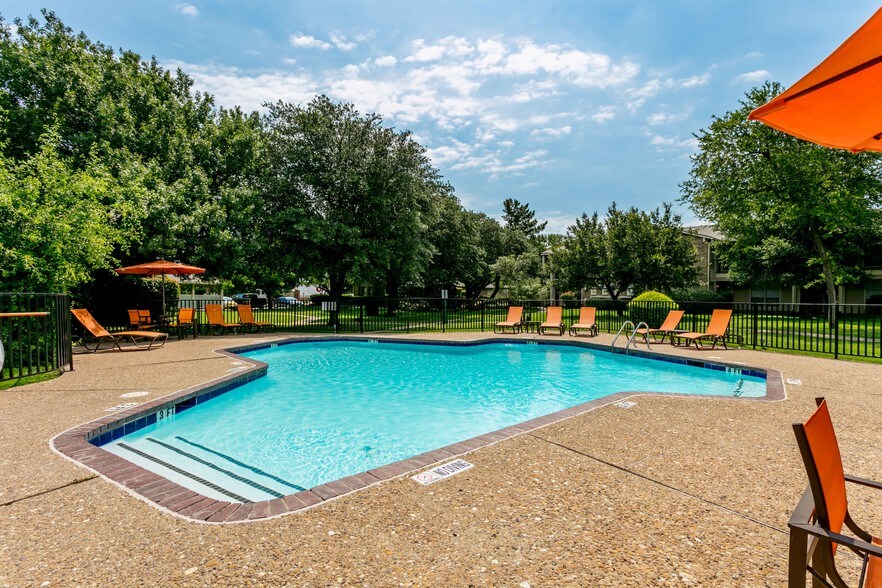 Pebblebrook Apartments Rentals Rockwall, TX