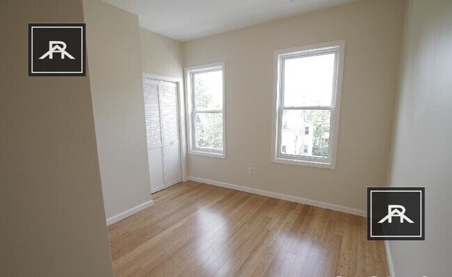 Building Photo - 4 bedroom in Allston MA 02134