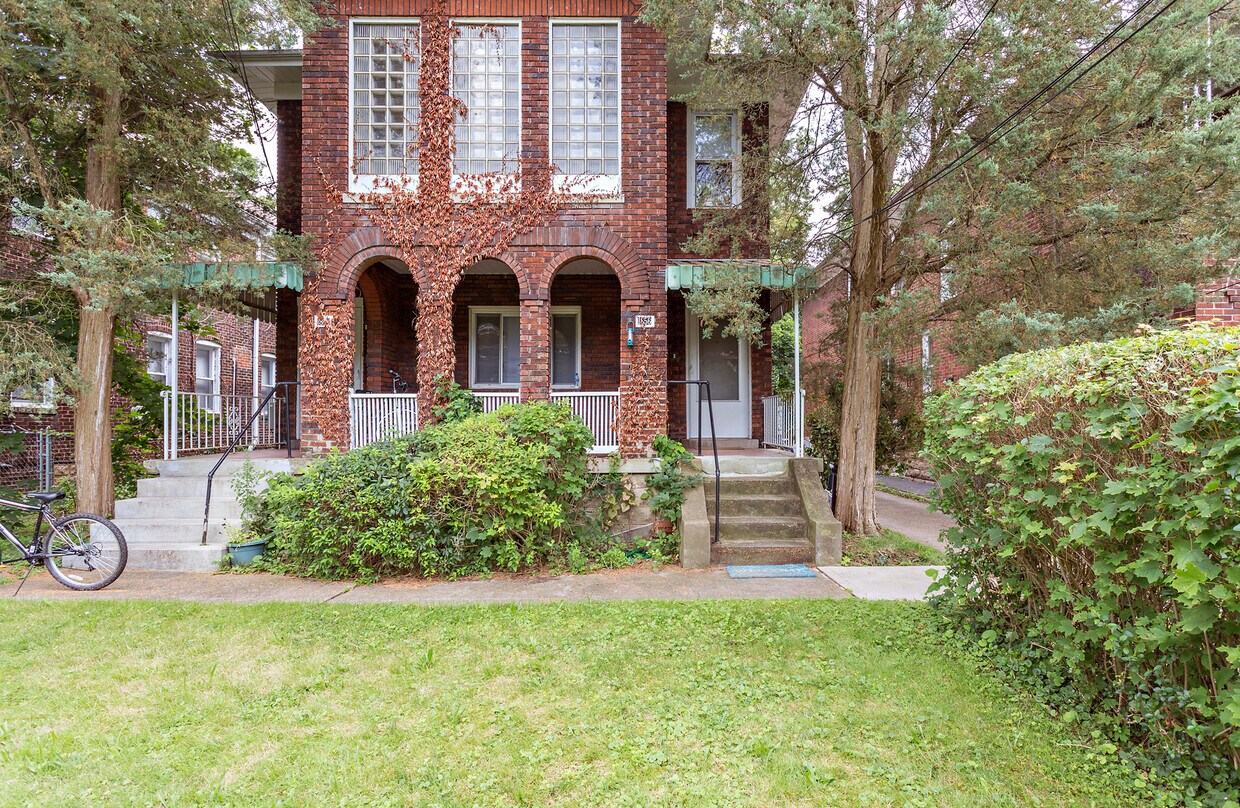 Primary Photo - 1856 Shaw Ave