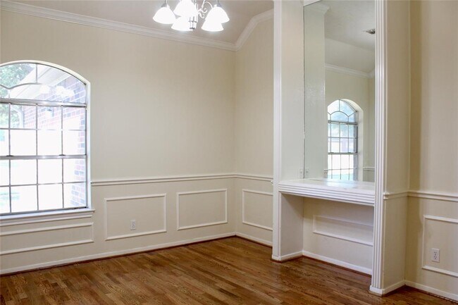 Foto del edificio - 18622 Tree Lark Ln