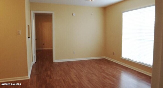 Foto del edificio - 610 Pillette Rd