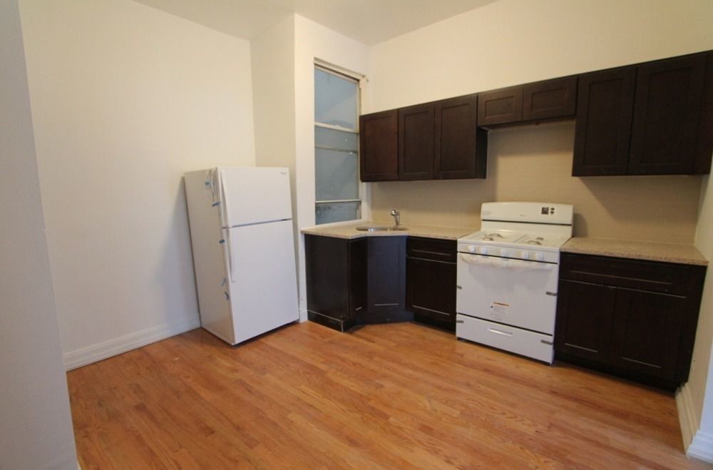 Foto principal - 381 W 125th St