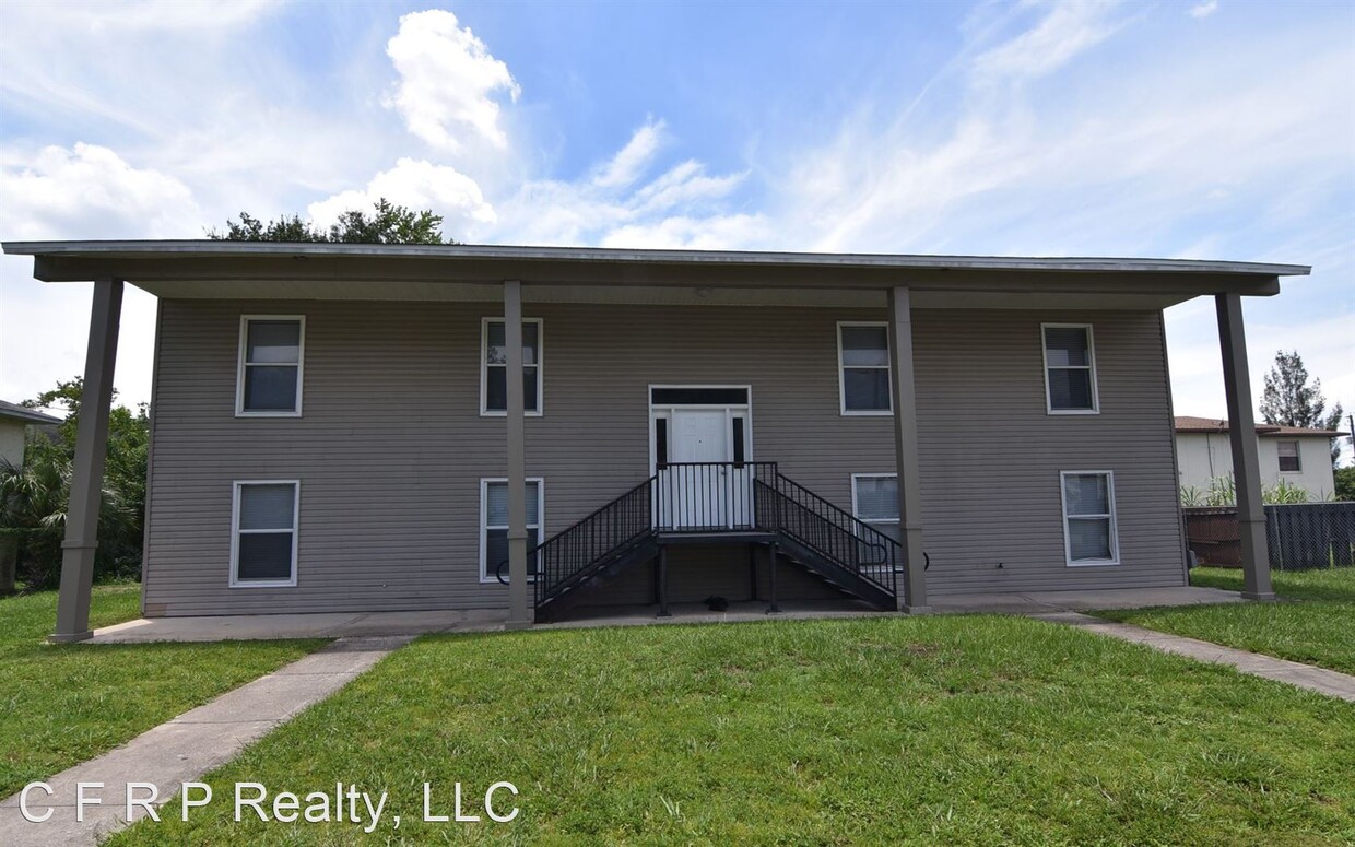 Primary Photo - 2 br, 1.5 bath House - 35 Carla Ct