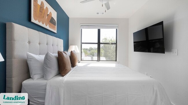 Building Photo - 6311 S 1st St