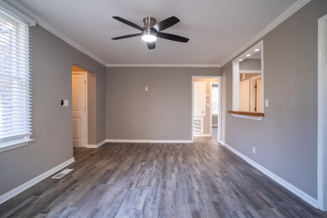 Foto del edificio - 2912 Glenwood Ave SE