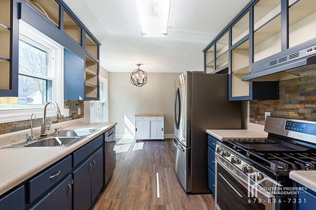 Photo - 6080 Stone Wood Dr NW House