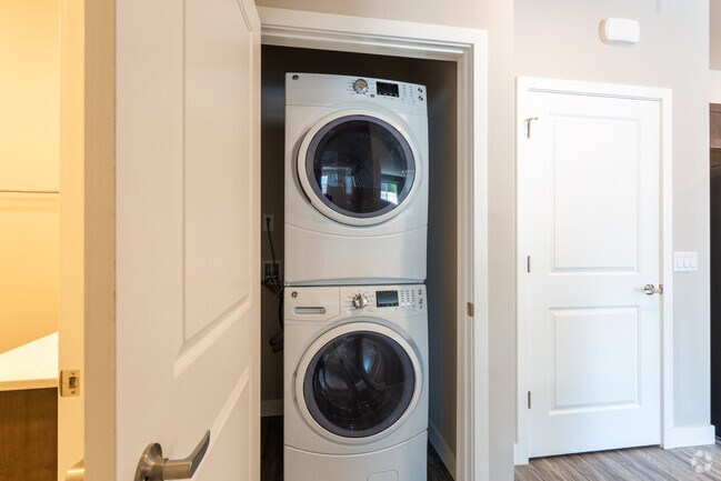 2HAB, 2BA - Planta superior - The Granary Townhomes