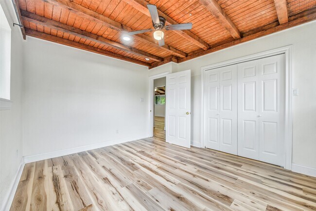 Foto del edificio - 4712 33rd St E