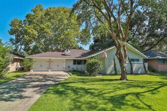Building Photo - 6106 Kuldell Dr