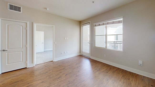 Interior Photo - Los Alisos at Mission Viejo