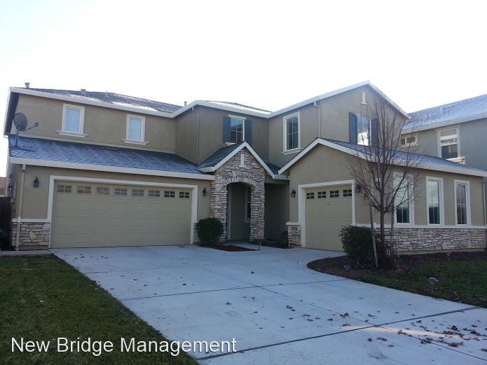 Primary Photo - 5 br, 3.5 bath House - 348 Anemone Court