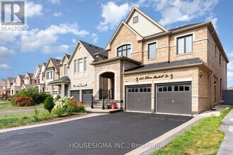 Building Photo - 243 Elbern Markell Dr