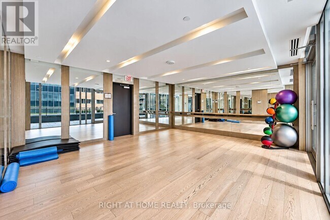 Building Photo - 89 Dunfield Ave