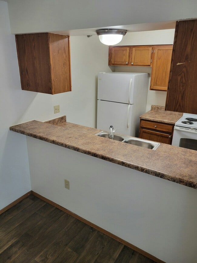 Building Photo - 2207 Park Ave