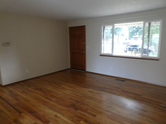 Building Photo - 19245 SW York St