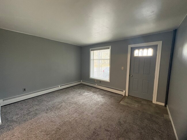 Building Photo - 25 St David St