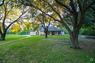 Building Photo - 26411 Westheimer Pkwy