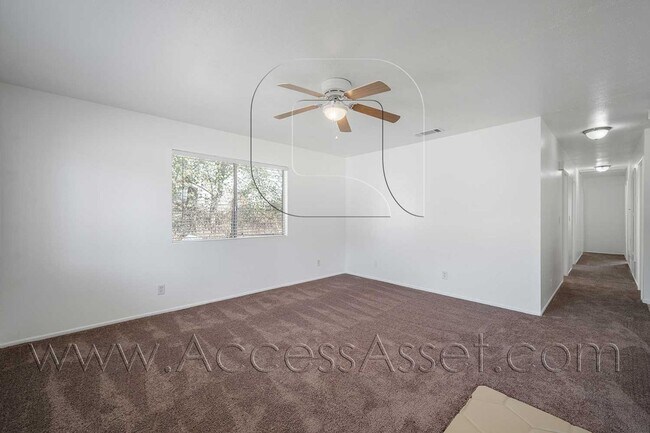 Building Photo - 29650 Jernigan St
