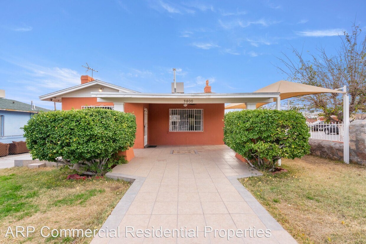 3 br, 2 bath House 3800 MOREHEAD AVE House Rental in El Paso, TX