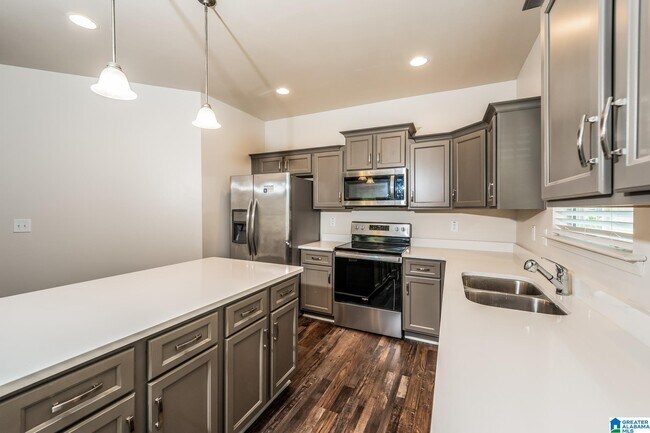 Building Photo - 270 Sterling Pl