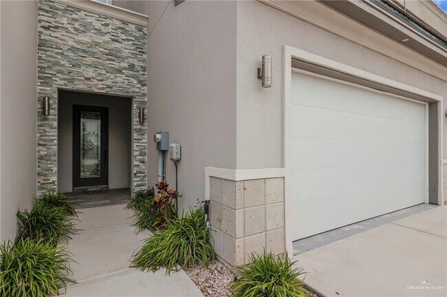 Foto del edificio - 28 Sunset Dr