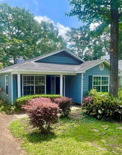 Foto principal - 1065 Schaub Ave