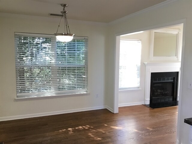 Foto del edificio - 1813 Day Lily Ln