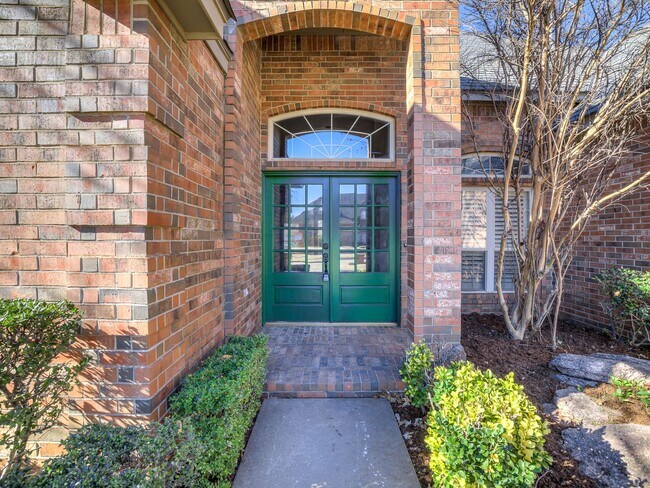 Foto del edificio - Updated home in Cobblestone Park- Deer Creek Schools + 4 bedrooms + 3.5 bathrooms