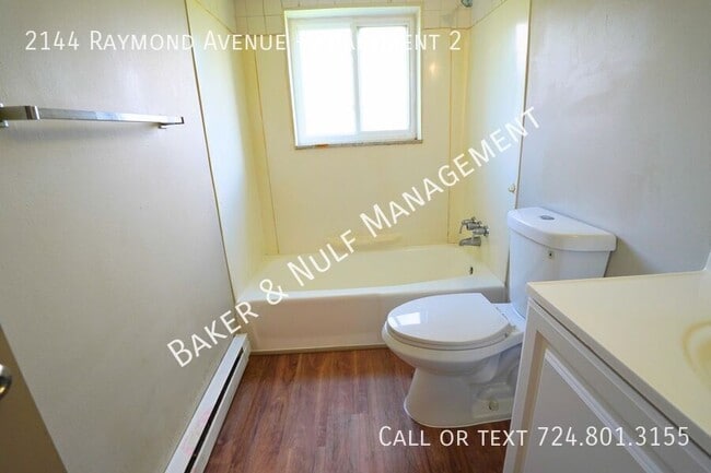 Building Photo - 2144 Raymond Ave