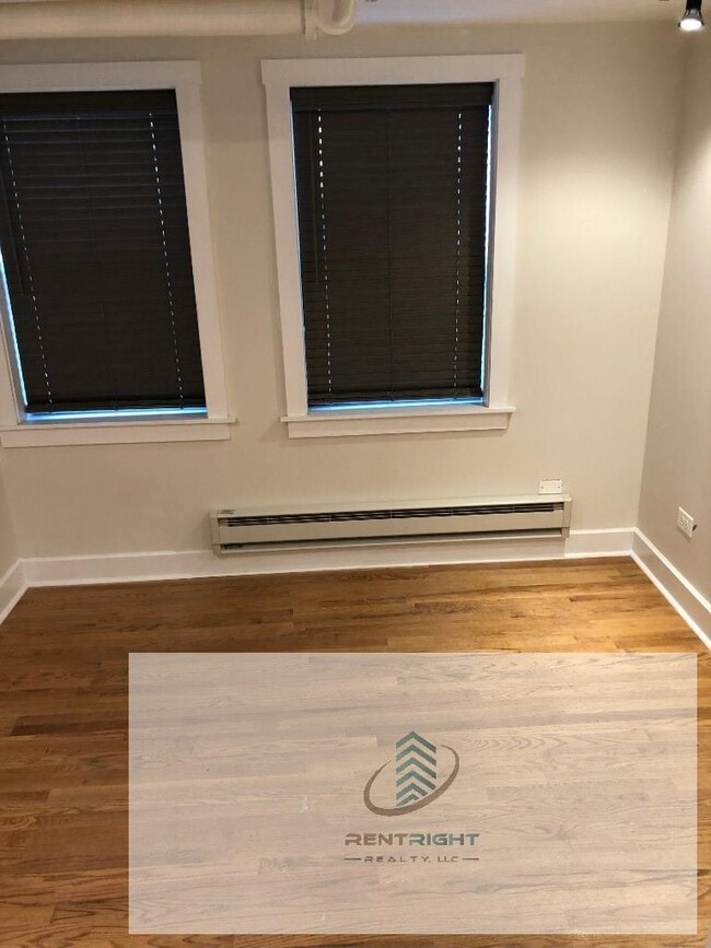 Building Photo - 845-55 W Agatite