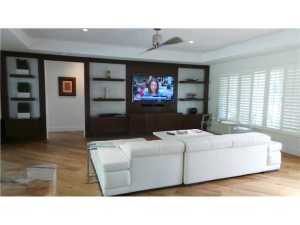 Building Photo - 821 Seasage Dr