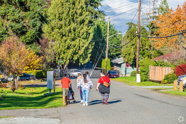 SeaTac has many walkable areas for families or walking your dog.