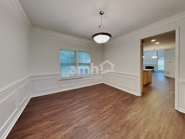 Building Photo - 219 Chandeleur Dr