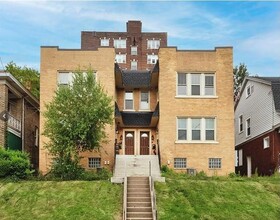 Building Photo - 105 Shady Dr W