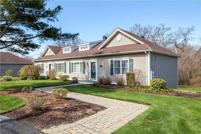Building Photo - 20 Leland Point Dr