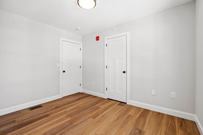 Interior Photo - Bayberry Commons- 3 Bedroom 2.5 Bath Townhomes with 2 Car Garage