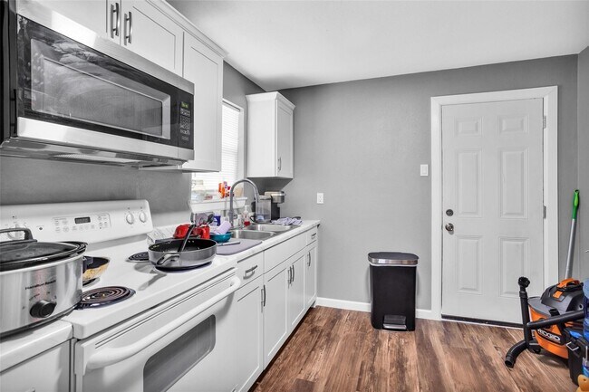 Foto del edificio - 4124 Sayers St