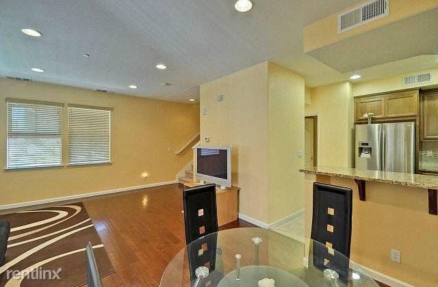 Foto del edificio - 2099 Oakland Rd