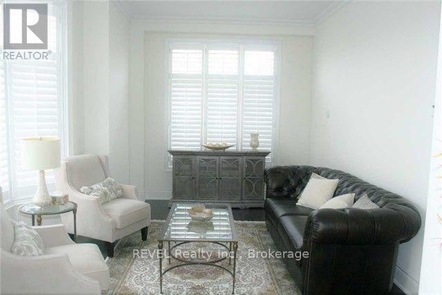 Building Photo - 1 Tilsonburg Ave