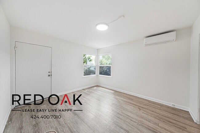 Foto del edificio - 1728 Granville Ave