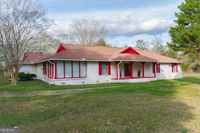 Building Photo - 850 McCullough Rd