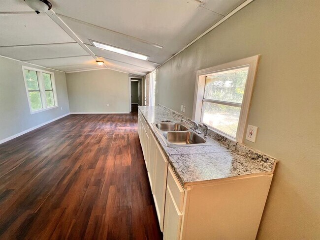 Foto del edificio - 23964 Wildwood Oaks Dr