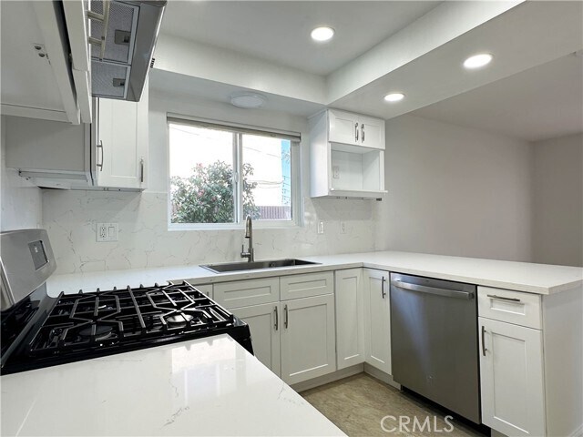 Foto del edificio - 18910 Milmore Ave