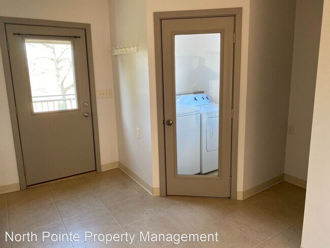 Building Photo - 1 br, 1 bath House - 1023 Letort Rd.