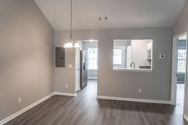 Foto del edificio - NOW LEASING! New Townhomes in Rincon!