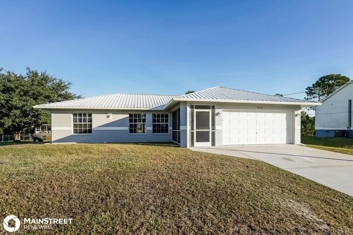 Primary Photo - 5408 Berryman St, Lehigh Acres, FL 33971