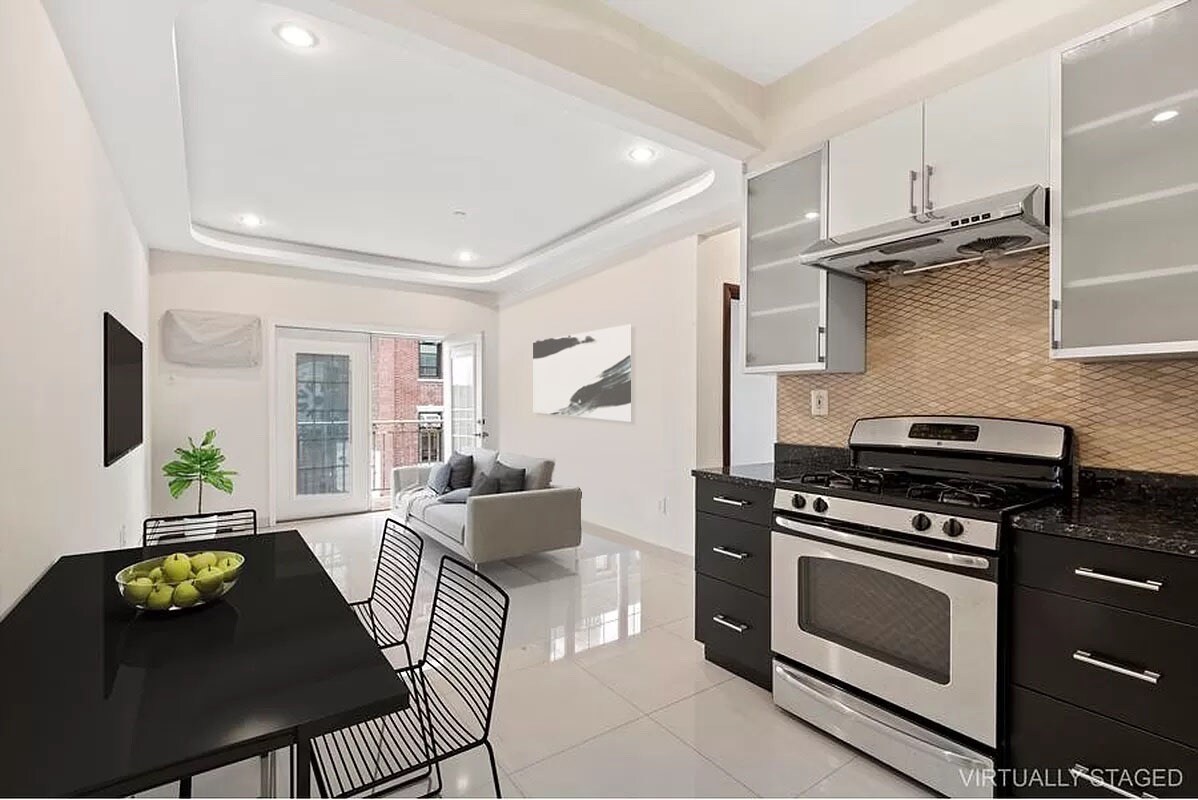 Living Room & Kitchen - 360 43rd St