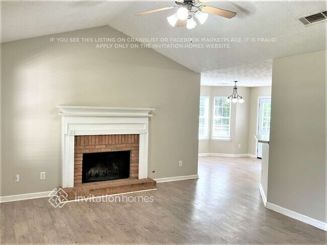 Foto del edificio - 402 Harvest Ct